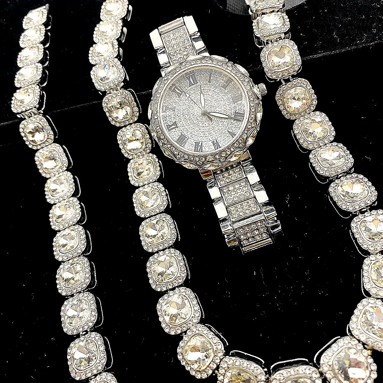 3PCS Iced Out Watches for Women Diamond Crystal Gold Watch Chain Bracelet Necklaces Bling Jewelry for Women Watch Quartz Reloj