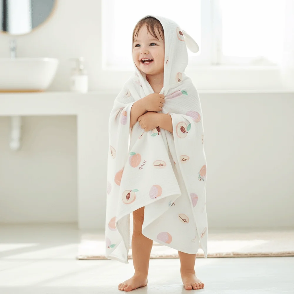 Cartoon Printed Baby Gauze Bath Towel Four Layer Soft Hooded Bathrobe Absorbent Comfortable Infant Bathrobe Sleepwear