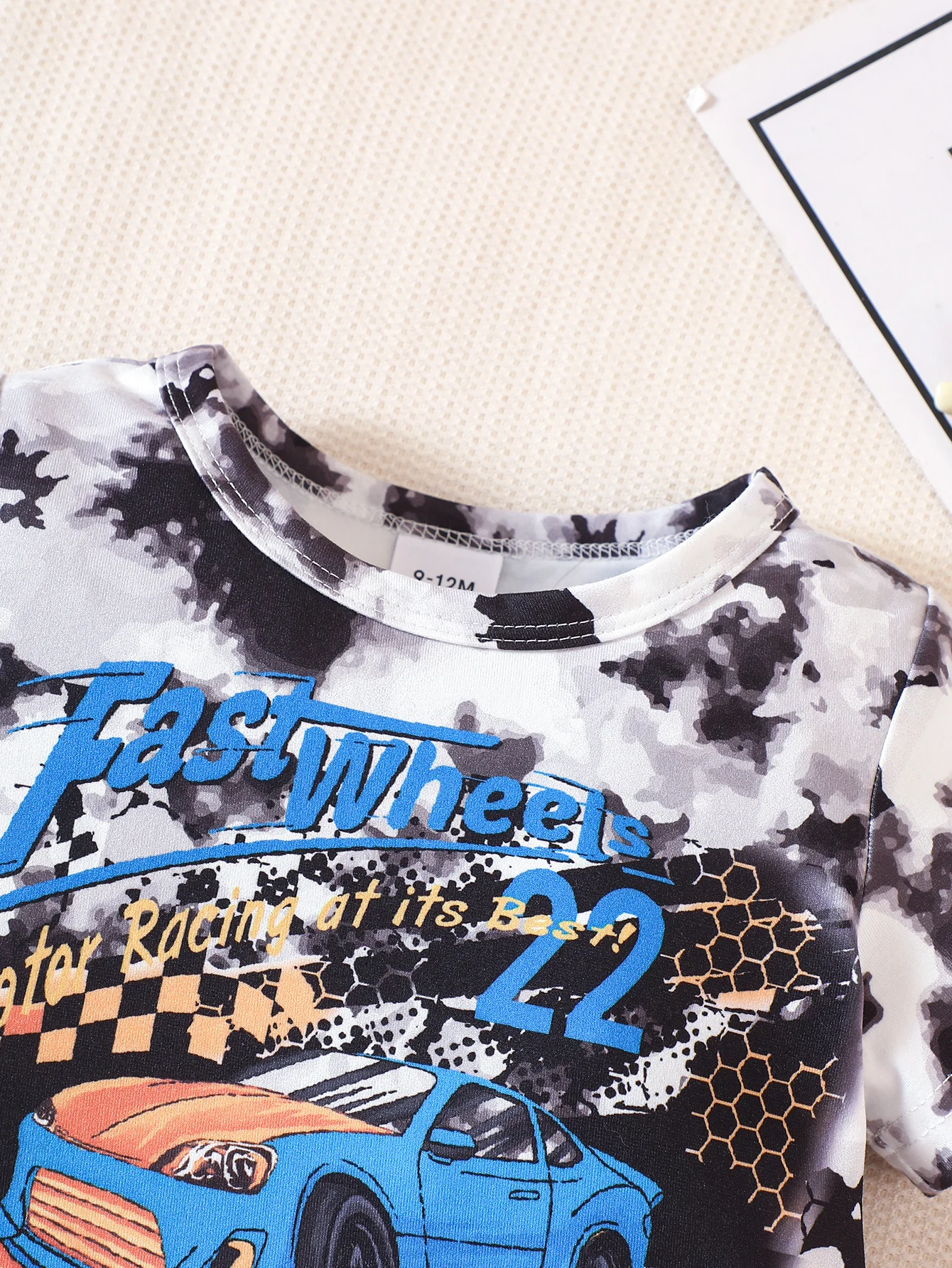Spring Summer Boys T-Shirt Round Neck Short Sleeve Rendered Car Letter Pattern Top Fashionable Baby Children's Clothing