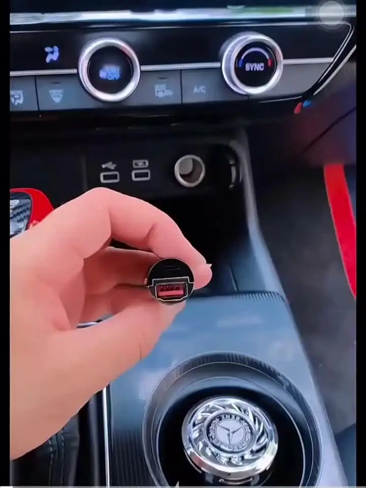Автомобильное зарядное устройство 100 Вт зажигалка PD быстрая зарядка для IPhone QC3.0
