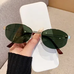 High - End Retro Design UV Protective Metal Sunglasses - Trendy and Fashionable (Green)