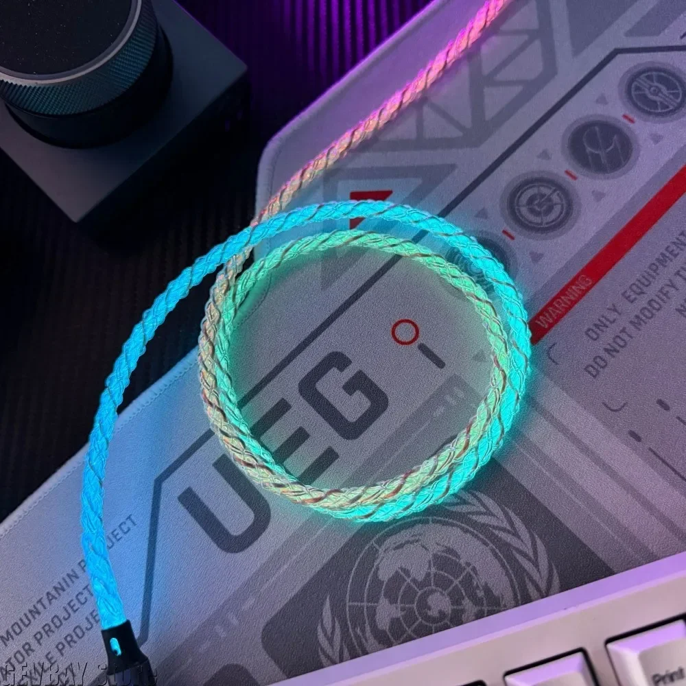 RGB 플로잉 라이트 데이터 케이블 USB C 포트 기계식 키보드용 8K 폴링 레이트 Everglide 액세서리용 발광 LED 와이어