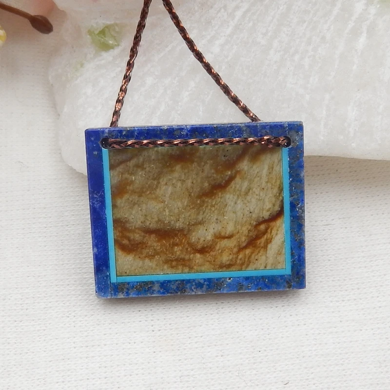 

Natural Lapis Lazuli wish Us Picture Jasper Intarsia Semi-precious stones, Jewelry accessories Pendants25x20x3mm3.4g