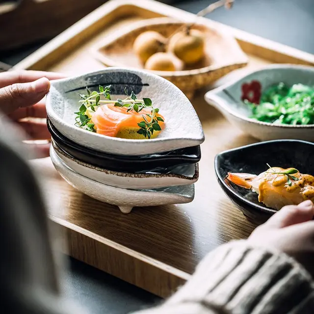 Leaf Shape Ceramic Small Sauce Dish