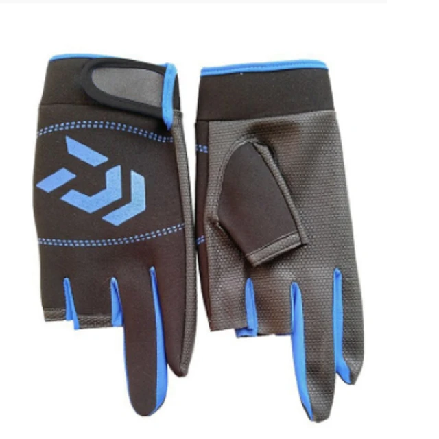 Daiwa Fishing Gloves Men Women Outdoor Fishing Protection Anti-slip 3 Cut  Finger Sports Fish Equipment Angling Gloves