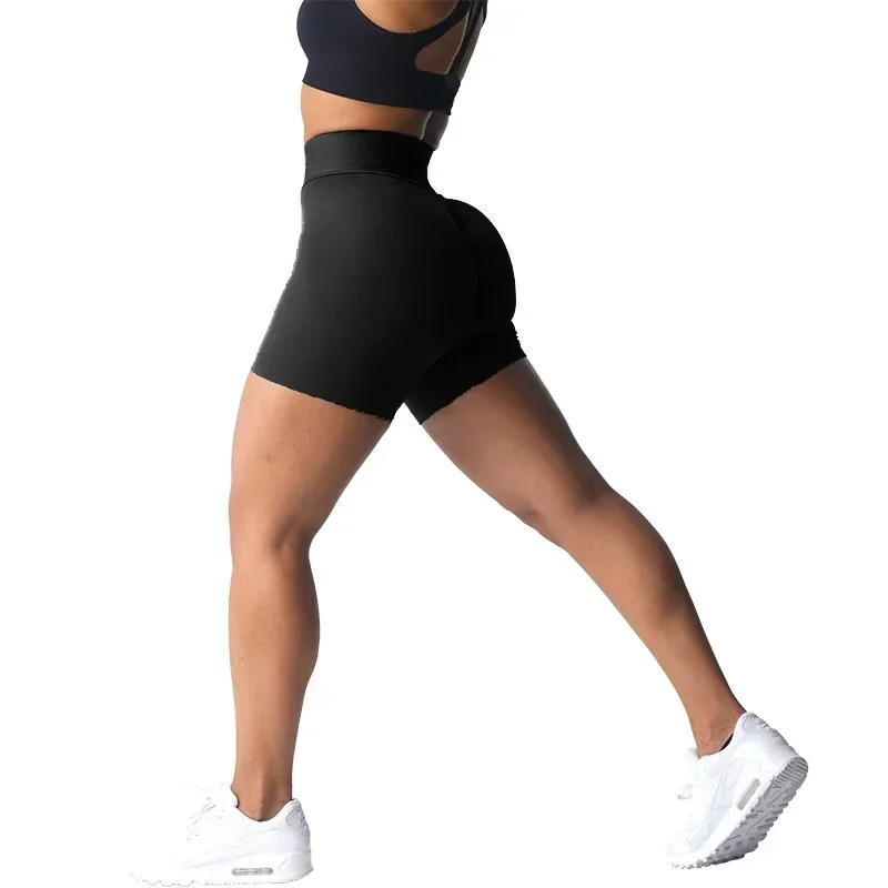 New Sport Seamless Shorts Spandex Shorts Woman Fitness Elastic Breathable Hip-lifting Leisure Sports Running