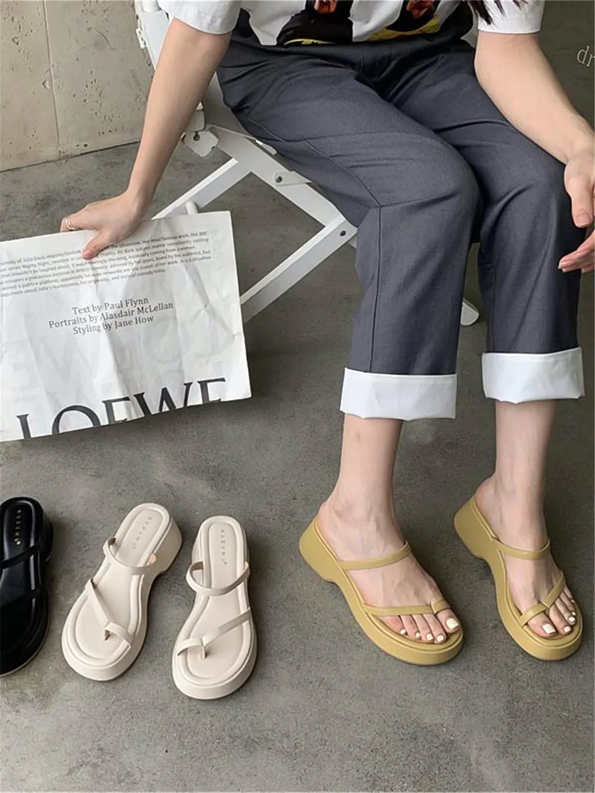 

Женские шлепанцы на платформе, с клипсой, без застежки, каблук, фотоальбом, сланцы, белые