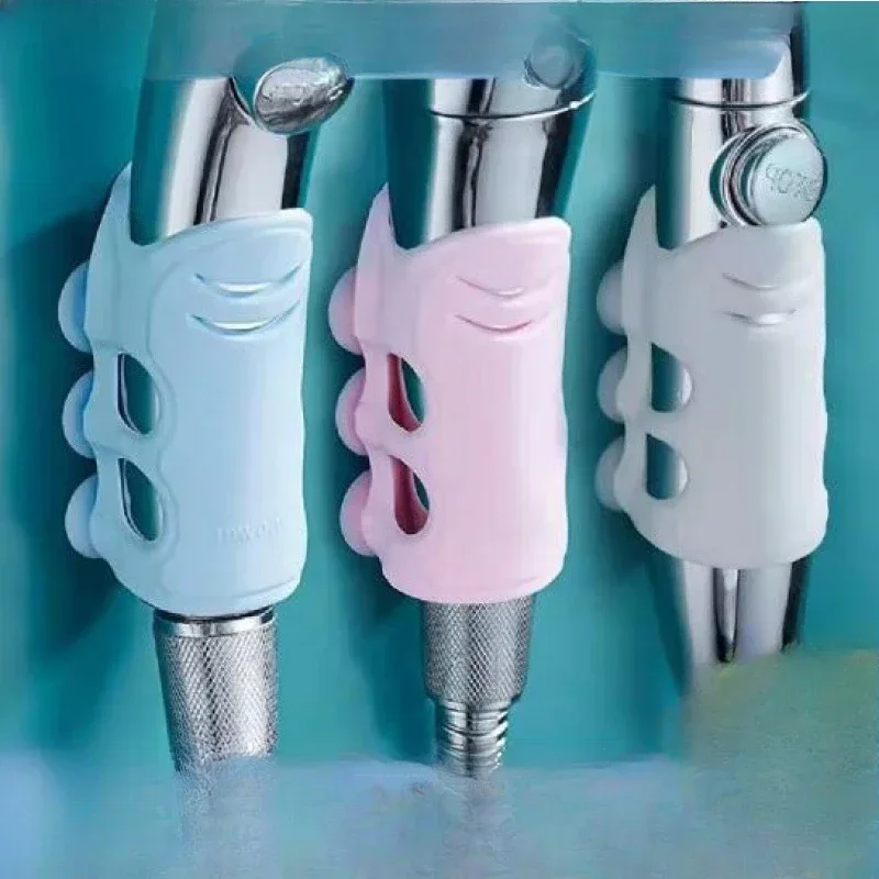 3 สีซิลิโคนหัวฝักบัวผู้ถือดูดที่มีประสิทธิภาพReusable Wall Mountดูดถ้วยBracketผู้ถือห้องน้ํา 1