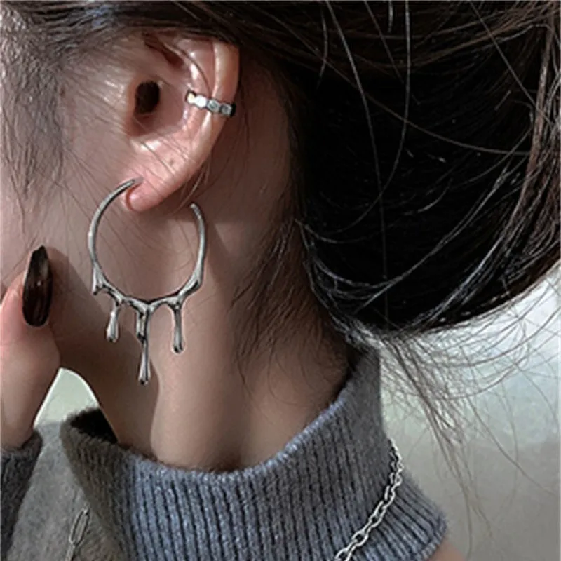 Silver Color Punk Unique Retro Stud Earrings for Women Geometric Niche Design Water Droplet Lava Earring Jewelry Accessories