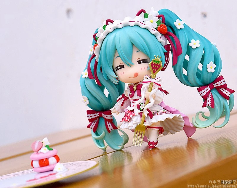 Se953cb0d21d0469282163b64b81e90b8S - Hatsune Miku Figure