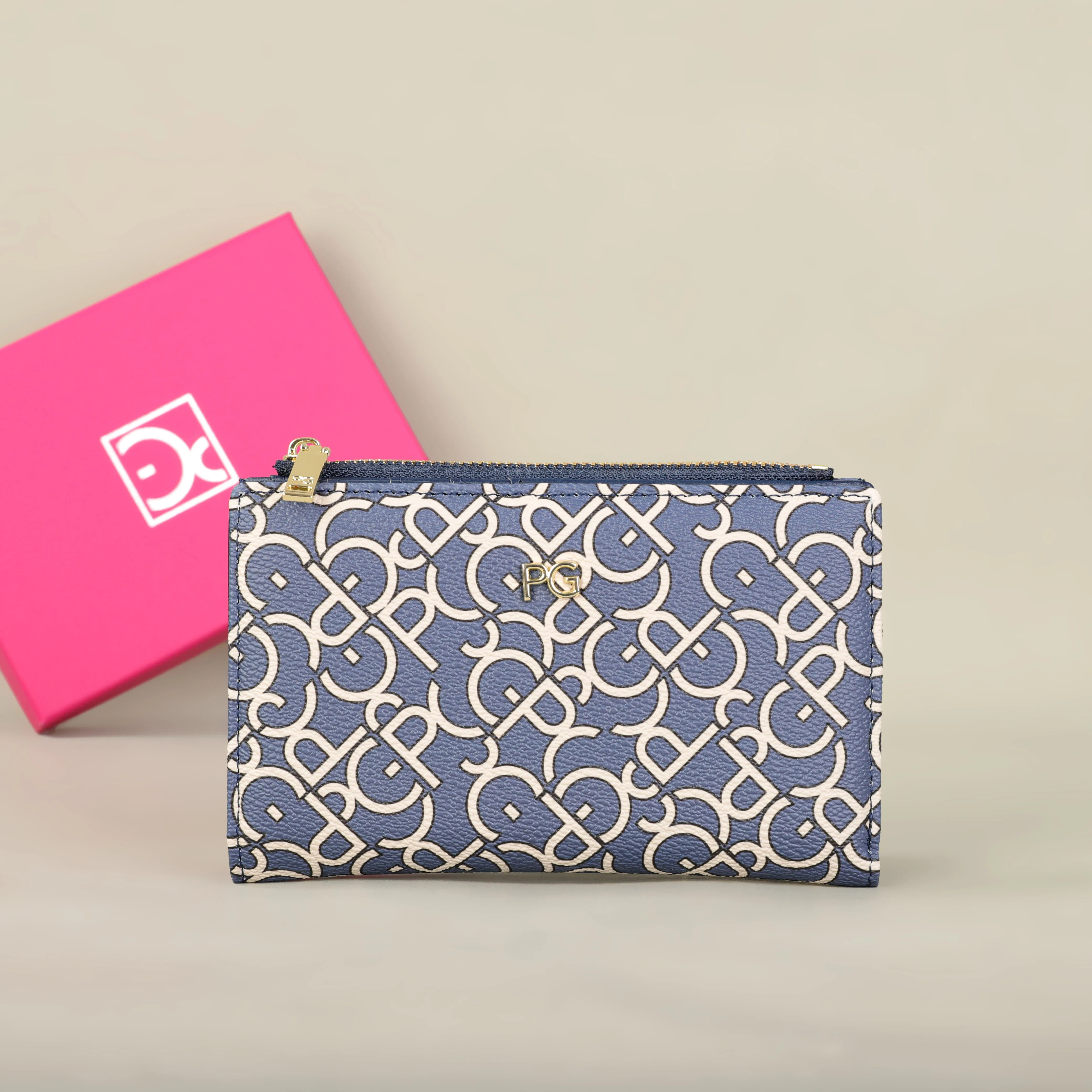 Elegant PVC long zipper wallet front view