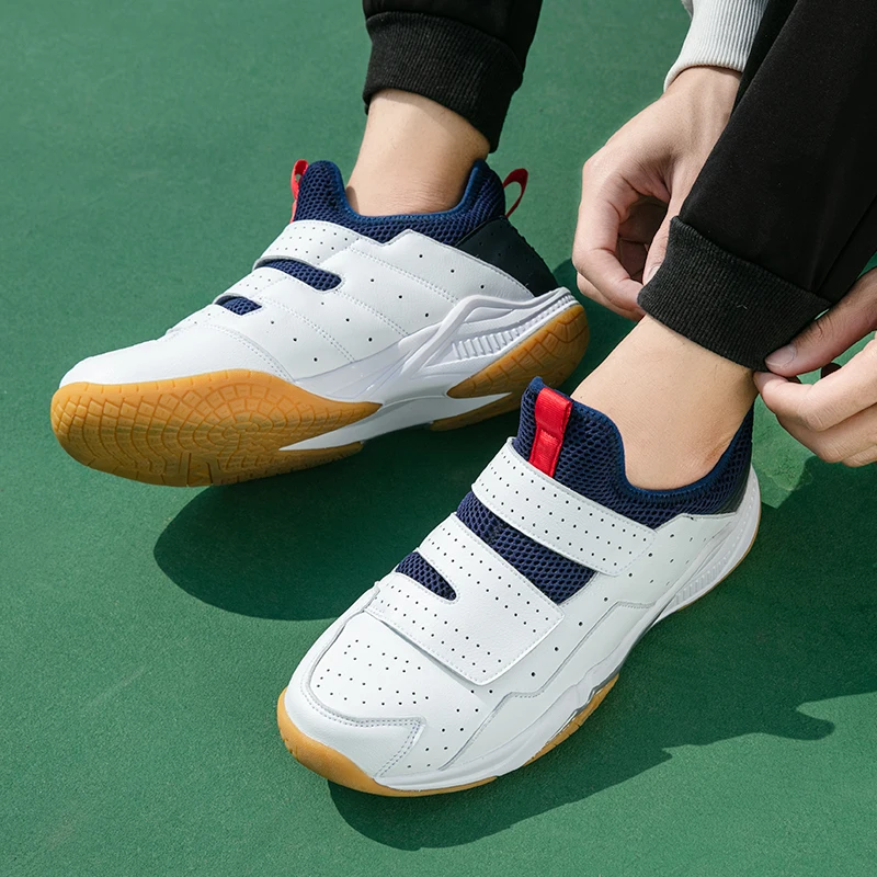 Breathable Mesh Badminton Shoes for Men and Women, Jogging Shoes, Table Tennis Shoes, Volleyball Shoes, Couple Sneakers
