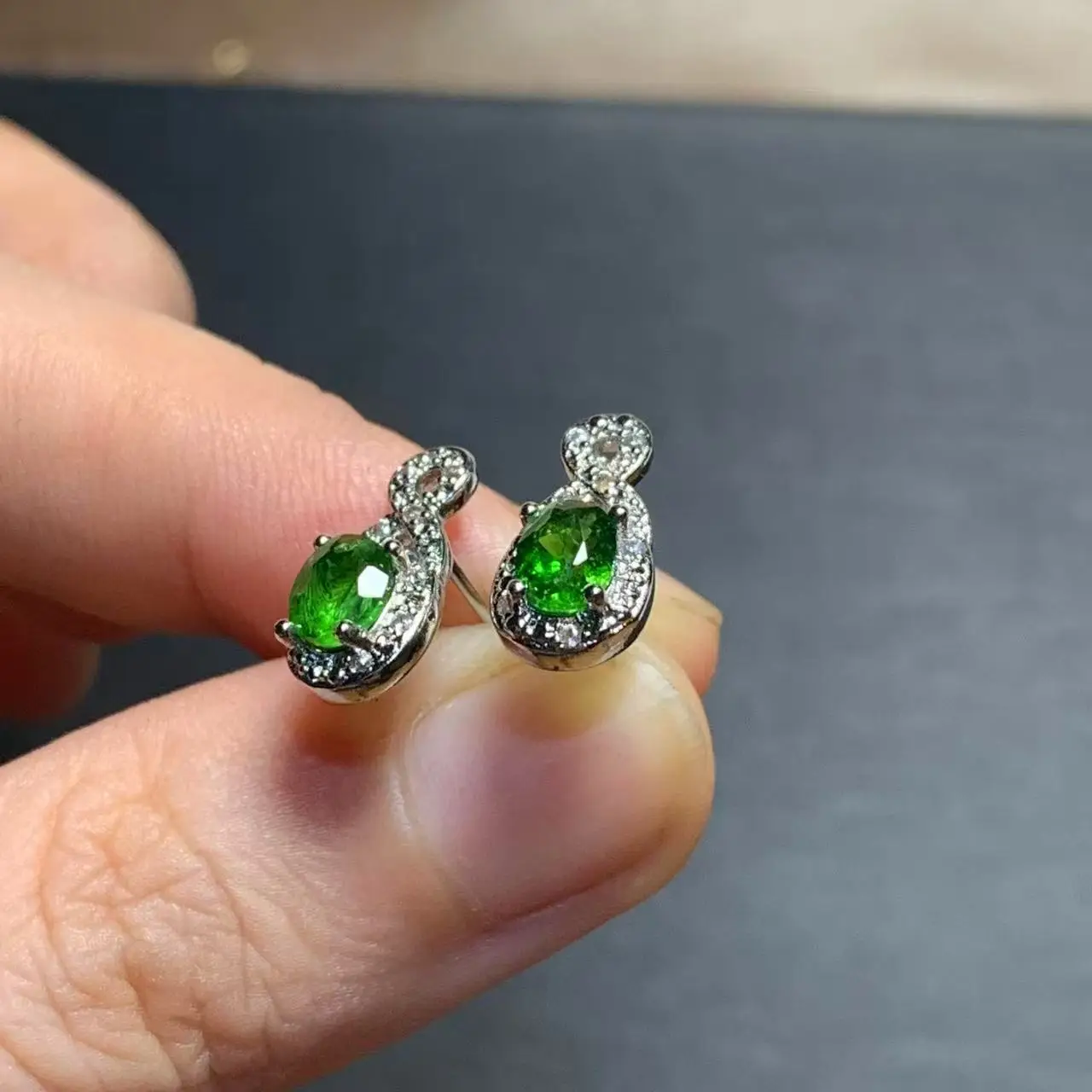 MM Natural Diopside Stud Earrings For Women COPPER Vintage Femme Gift Prevent Allergy Fine Jewelry Stone