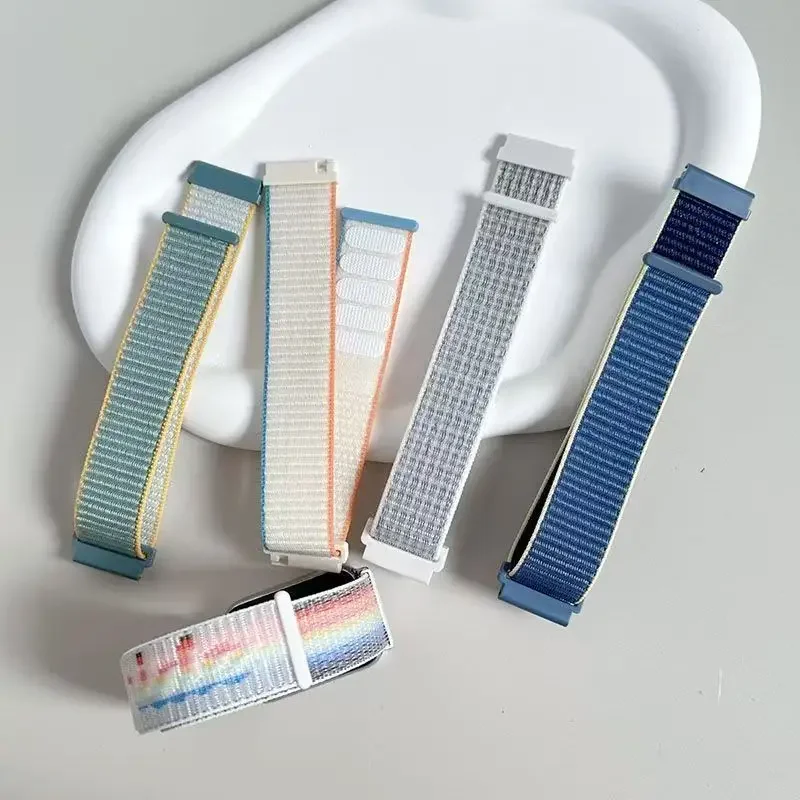 Nylon Loop Smartwatch Band – Versatile and Comfortable Strap in Multiple Sizes