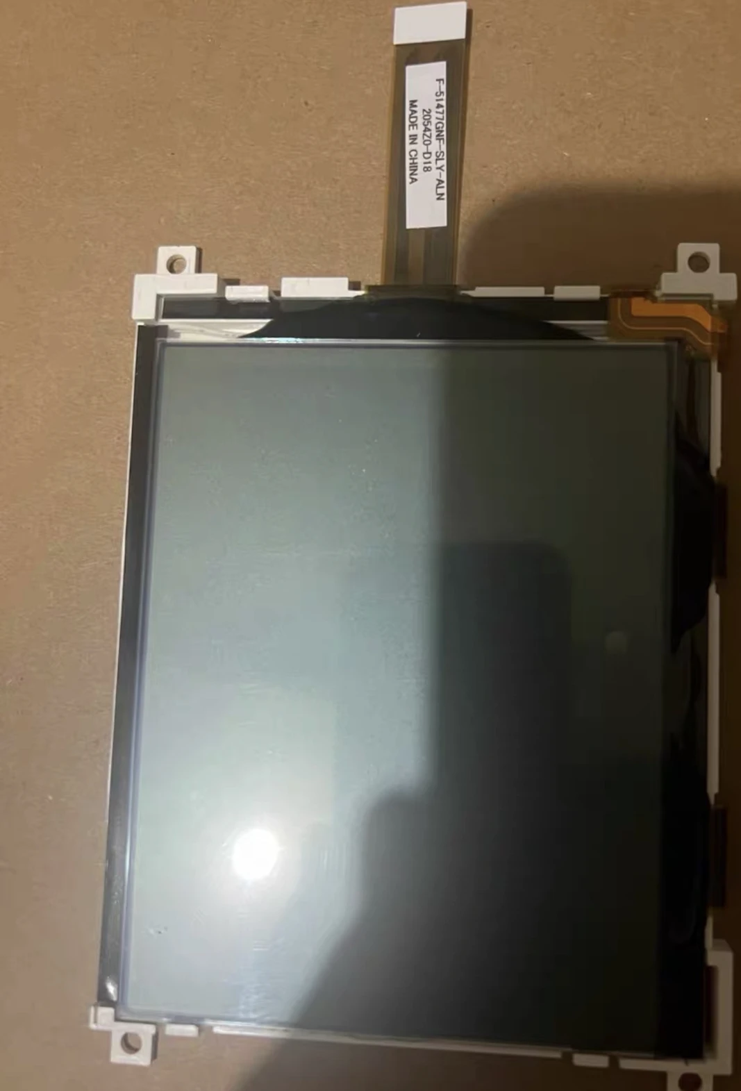100% 오리지널 F-51477GNF-SLY-ALN 4.7 인치 320*240 LCD 스크린 패널