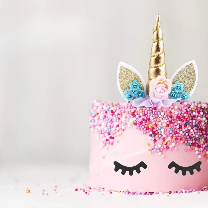 Cute Unicorn Cake Topper with Eyelashes Magical Birthday Party Decor for Unicorn Cake Decoration Baby Shower Dessert Topper