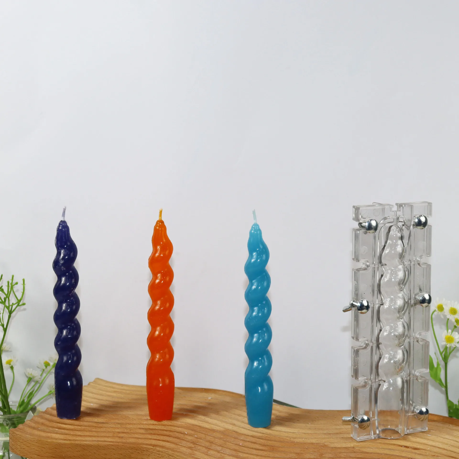 Spiral Rod Acrylic Candle Mold Large Striped Cylinder Aromatherapy Soap Mould Easy Demoulding Home Decor Wedding Party Souvenirs