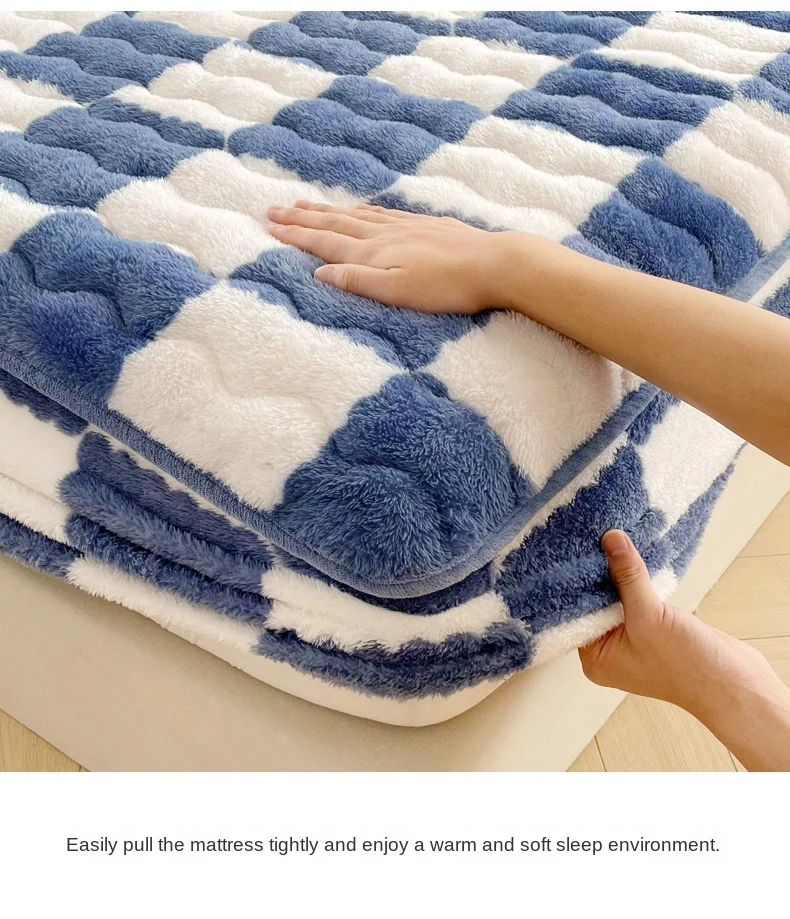 Se958f1779a2b4e2b8f7efd48605e5225R Soft Warm Plush Mattress Protector Cover Winter Couple 2 People Black White Plaid Elastic Fitted Sheet Bed Protection Pad Mallzona