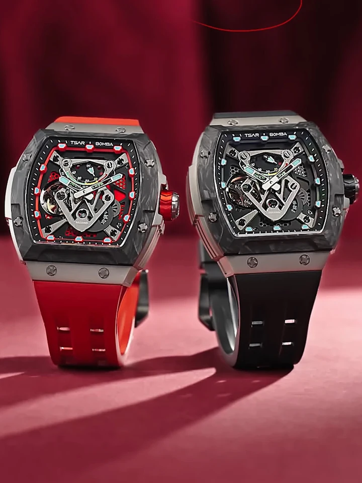 Tsar Bomba-メンズ自動機械式時計,チタンリストバンド,カーボン