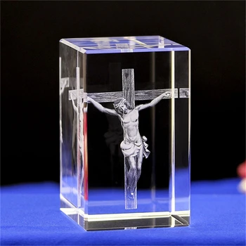 3D Crystal Jesus Figurine Statue Christ Laser Cube Figurines Miniatures Christian Religion Souvenir for Home Table Decoration 1