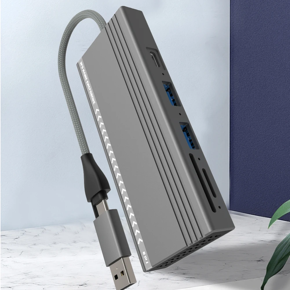 ƮϿ M.2 NVMe/SATA ϵ ̺ ̽, USB C Ÿ , 10Gbps ָ Ʈ ̺, 2 USB 2.0 Ʈ, SD/TF ī , 5  1