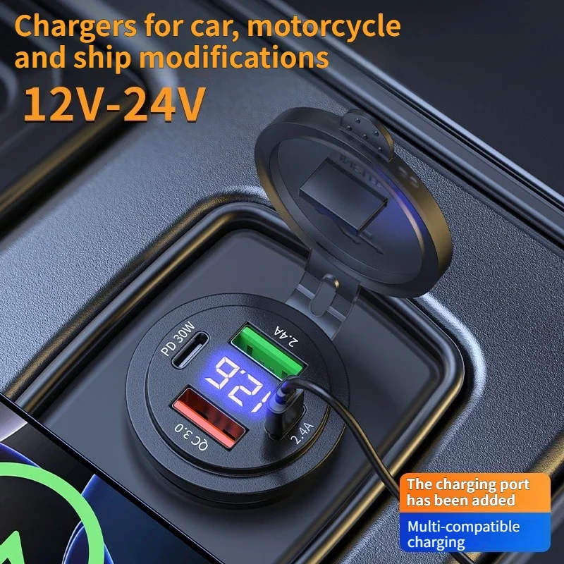 멀티 포트 차량용 충전기 PD QC3.0 USB 충전 소켓 디지털 전압계 포함 12V/24V 오토바이 자동차 보트 선박 트럭 버스용
