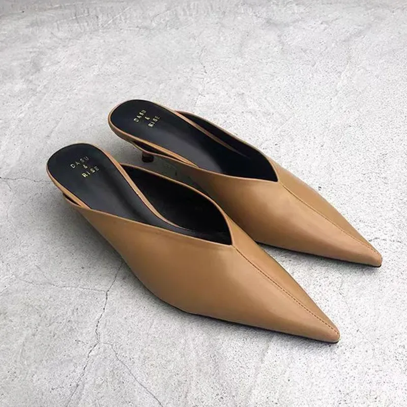 Elegant Heeled Slippers Women Pointed Toe Mules Shoes Fad Women's Sandals 2025 Summer Designer Flip Flops New Mujer Zapatillas