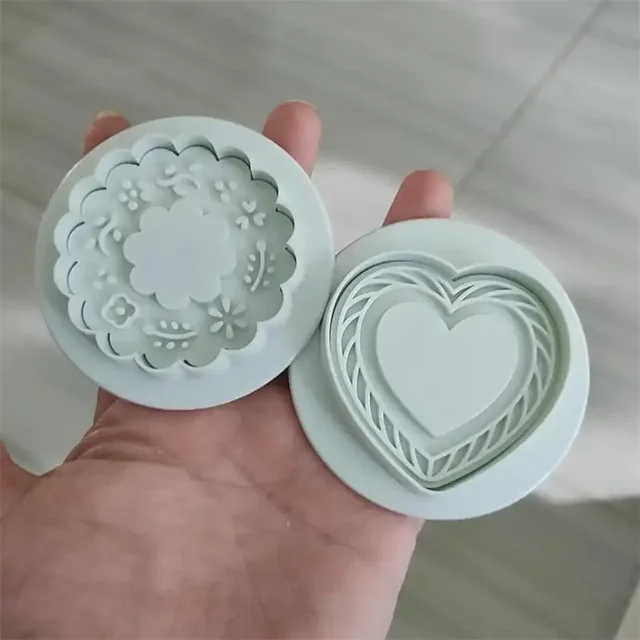 Chocolate Jam Sandwich Flowers Heart Cream Cookie Cutter Biscuit Mould 3D Christmas Fondant Stamp Cake Decor Baking Supplies 5