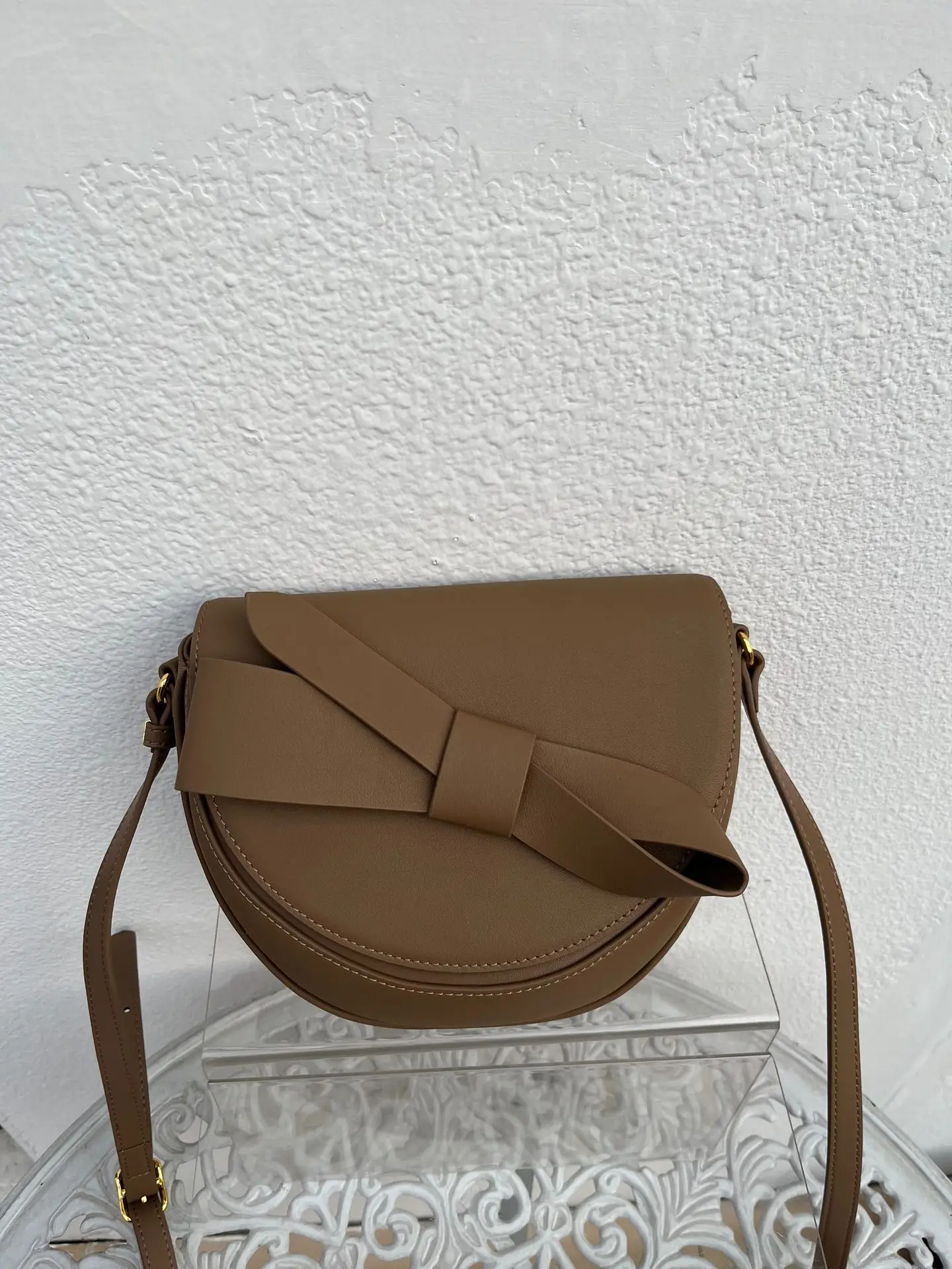 

FIRMRANCH Trend Premium Solid Bow Design High Quality Cowhide Saddle Bag Women's One Shoulder Oblique Straddle Purse Chic Knotte