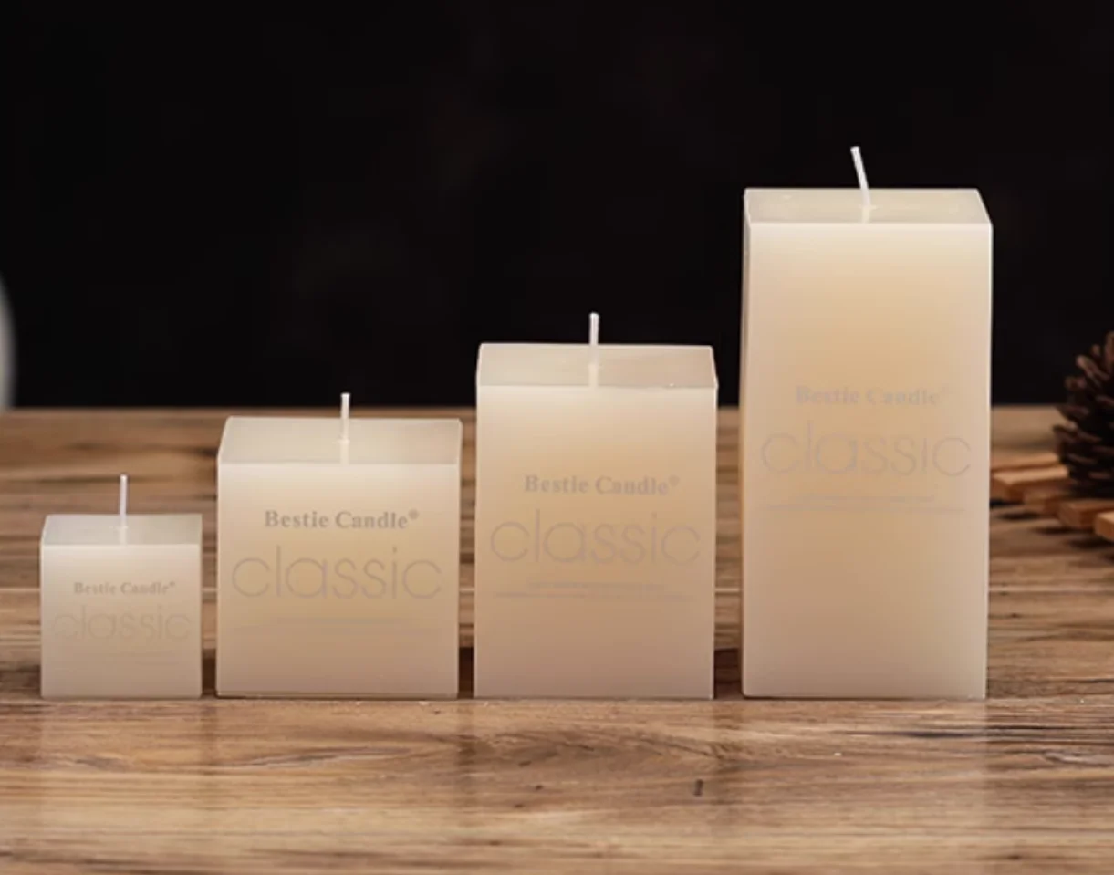 Aromatherapy Candle Gift Box Lemon Whiplash for Women's Bedroom with a Unique Premium Fragrance