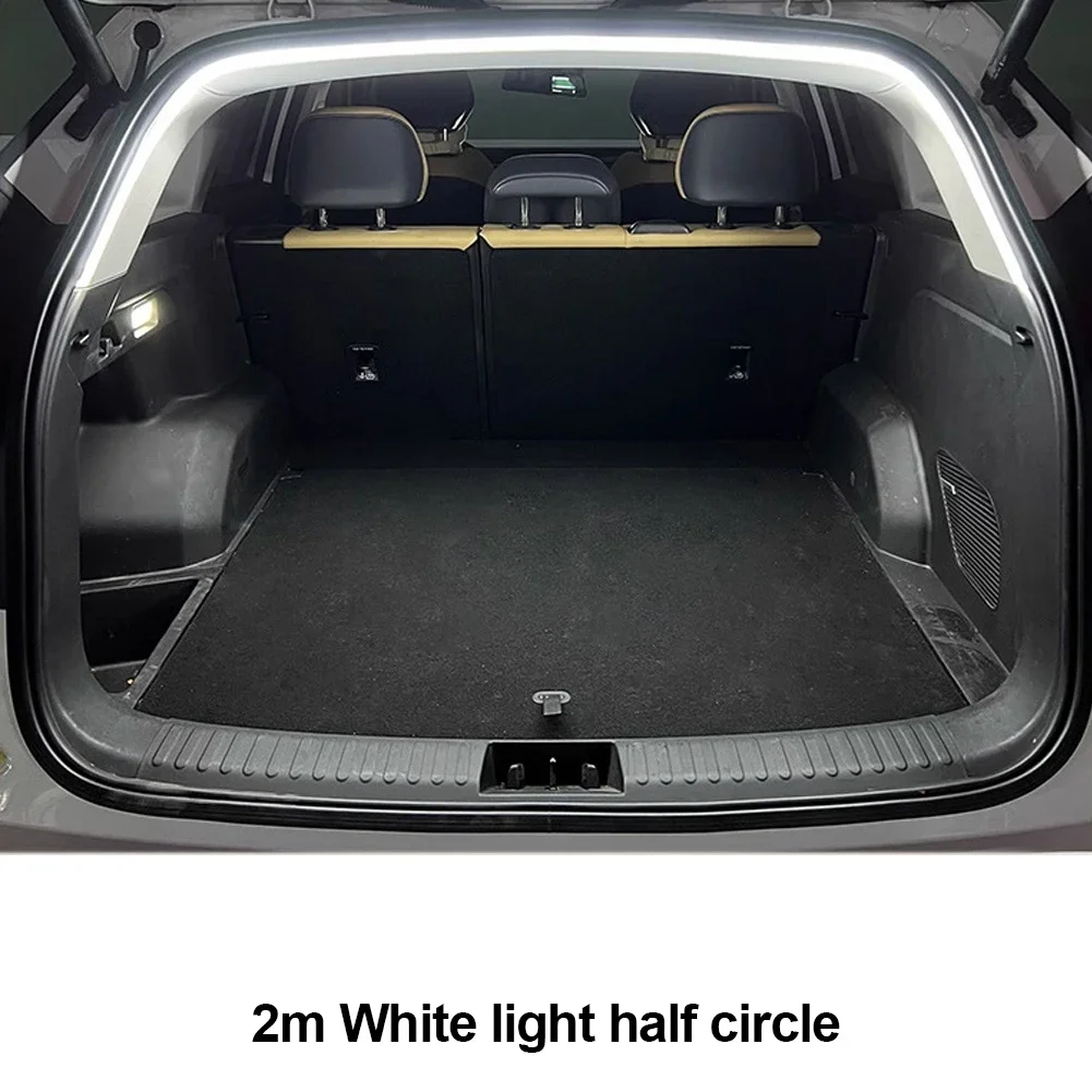 1 takım araba yüksek parlaklık gövde aydınlatma ortam ışığı iç dekorasyon LED kablolama ücretsiz otomatik algılama bagaj kapağı ışık şeridi