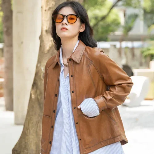thumbnail image 1 of Chaqueta de cuero genuino casual para mujer, tendencia primavera otoño 2024, abrigo de motociclista de piel de oveja auténtica de color sólido con un solo pecho, 1 of 5