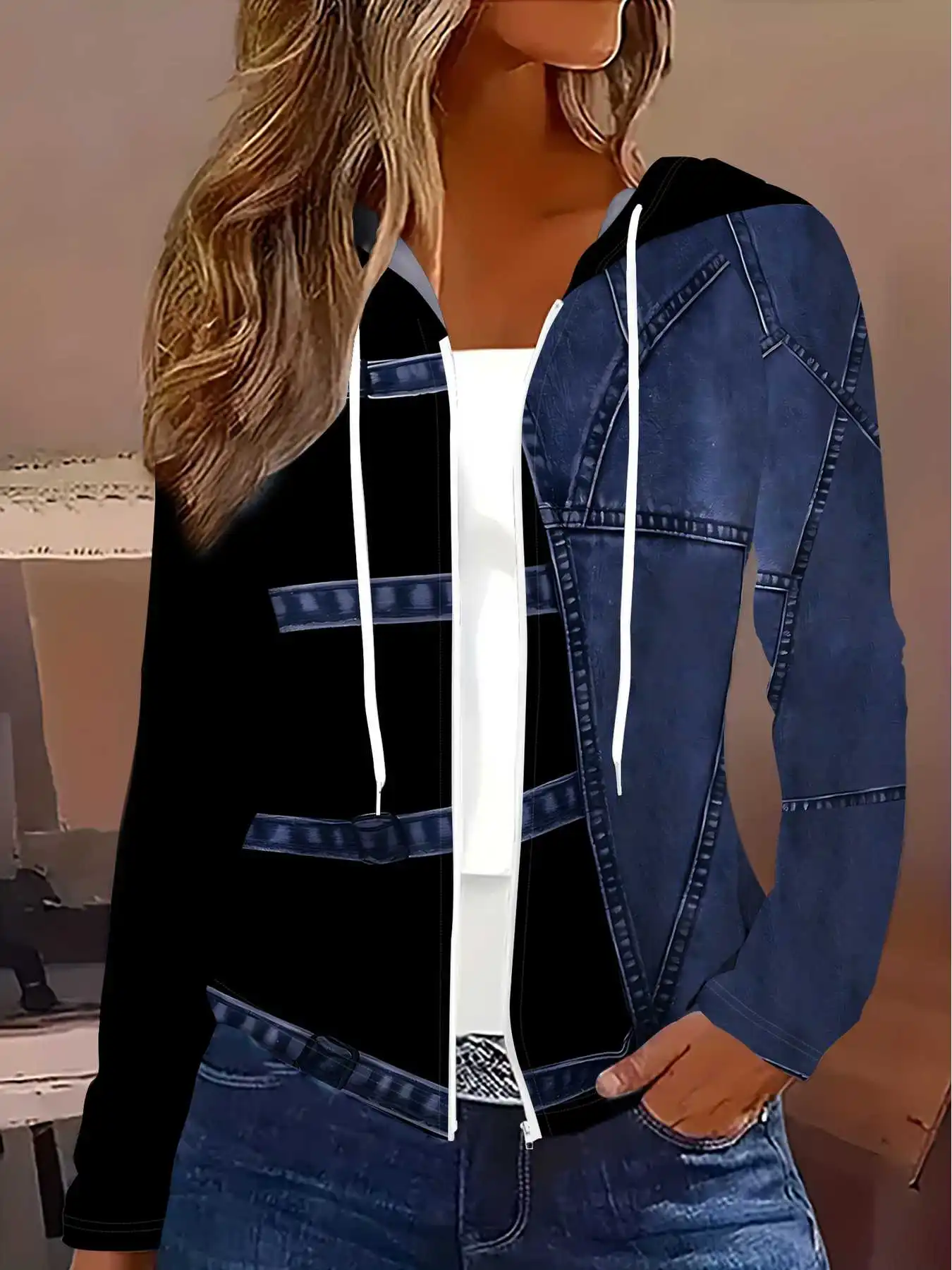 Bedrucktes Design Denim-Patchwork-Design mit Kapuzenstil Frühlings- und Herbststile lässiger Stil Damen-Freizeitjacke