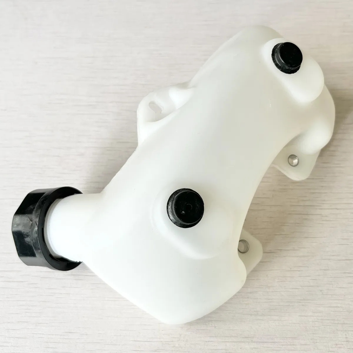 G26 BC2610 Brush cutter grass trimmer hedge trimmer fuel tank assy.
