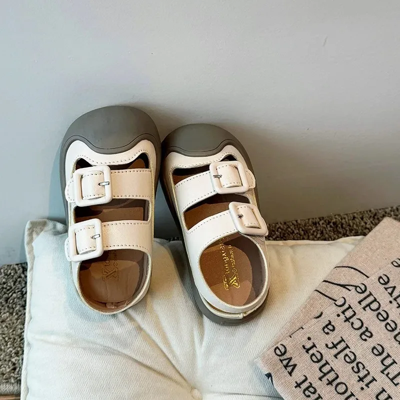 Fashion Solid Kid Sandals Summer New Versatile Anti Slip Soft Bottom Girl Boy Beach Sandal Kindergarten Anti Kick Sandals