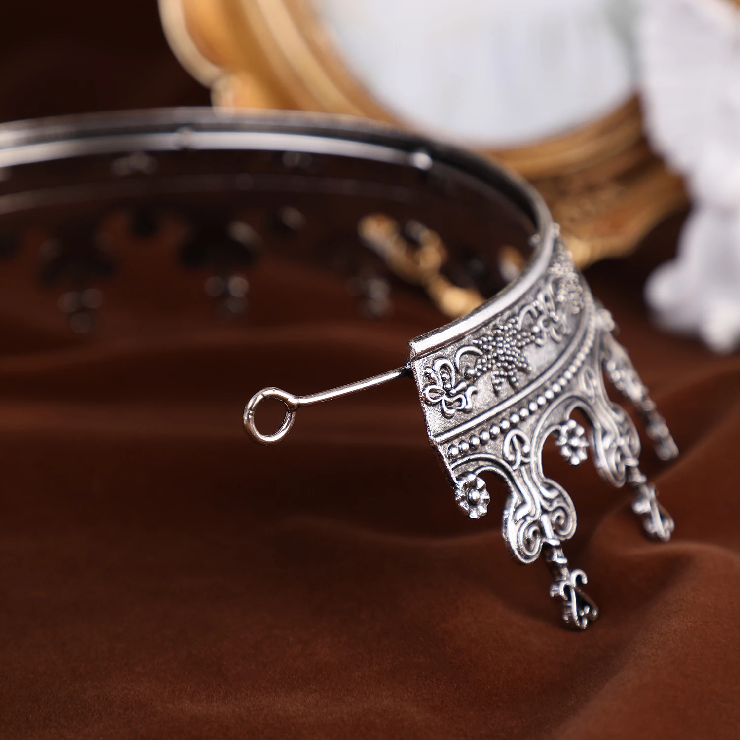 Unisex goldene mittelalterliche Krone Renaissance-Zeit Kostümzubehör Prinz Prinzessin Geburtstag Maskenball Halloween Kopfschmuck – Detail 14