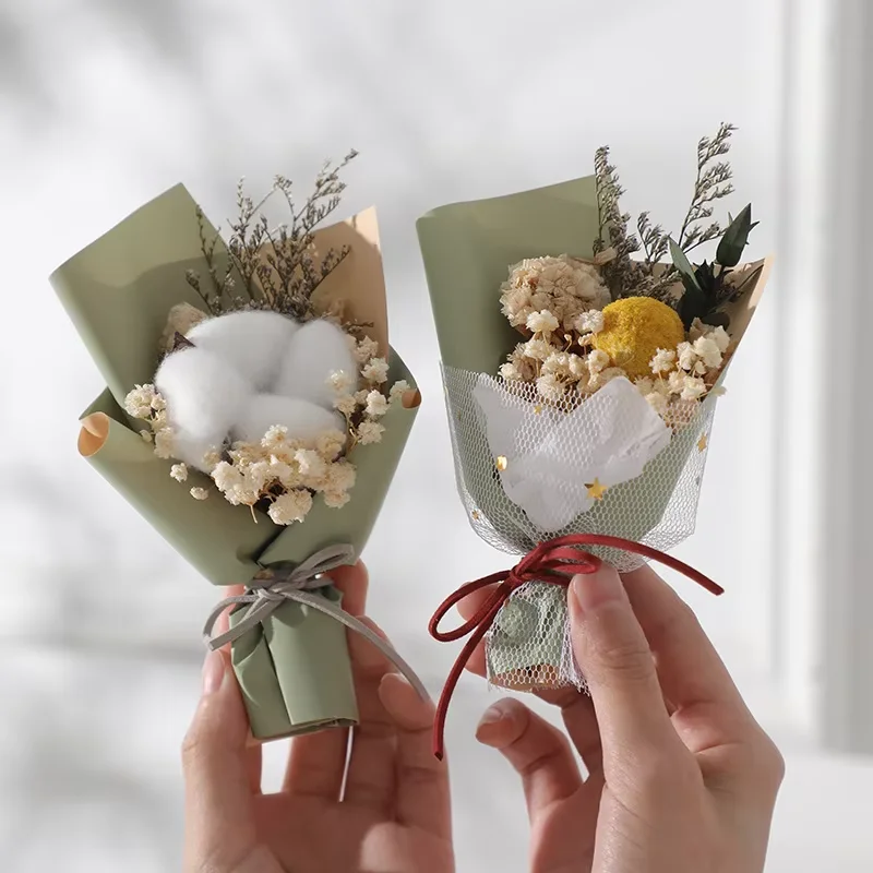 1 Stück künstliche Mini-Blumen, geeignet für die Dekoration von Häusern, Partys, Hochzeiten, als Geschenk zum Valentinstag und zur Dekoration von Autos.