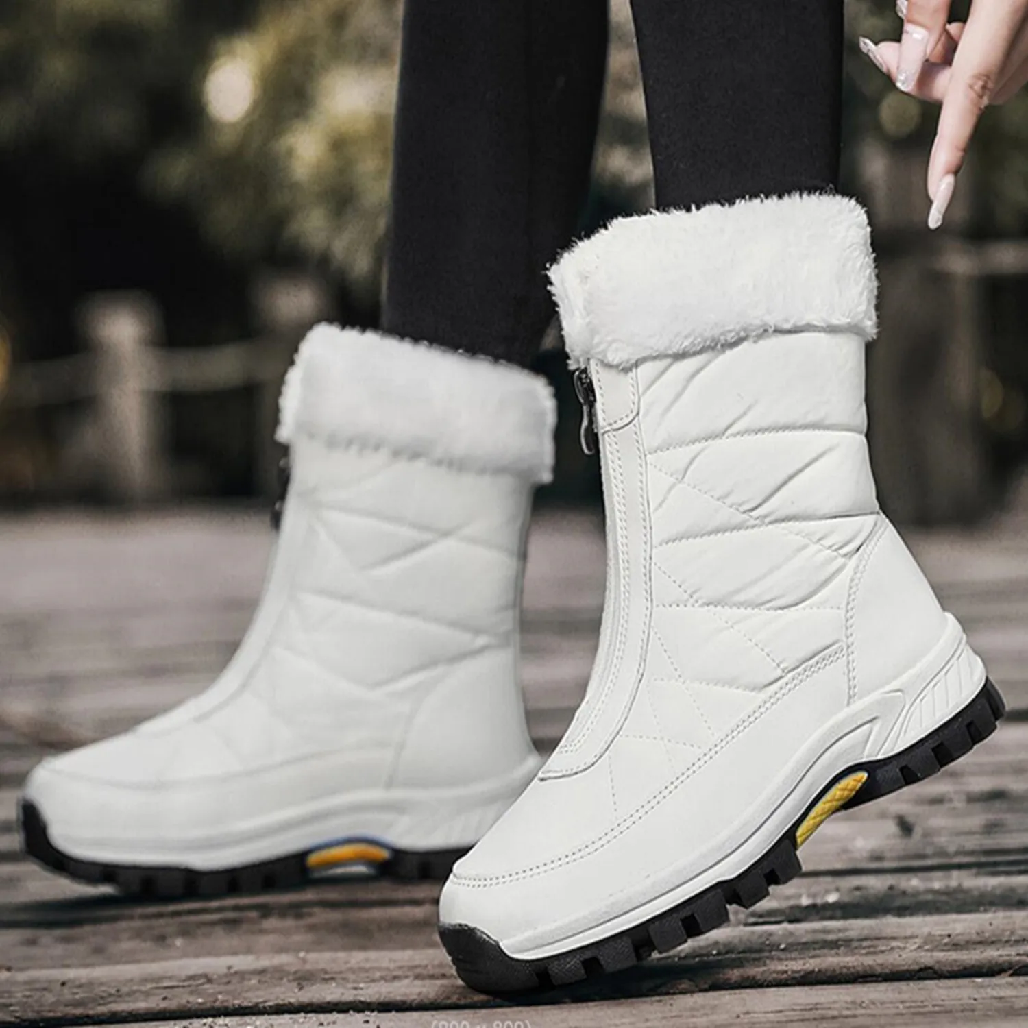 

Hot Sell Snow Boots Women Waterproof Keep Warm Plush Platform Shoes Female Lace Up Mid-Calf Boots Winter Shoes Botas Femininas