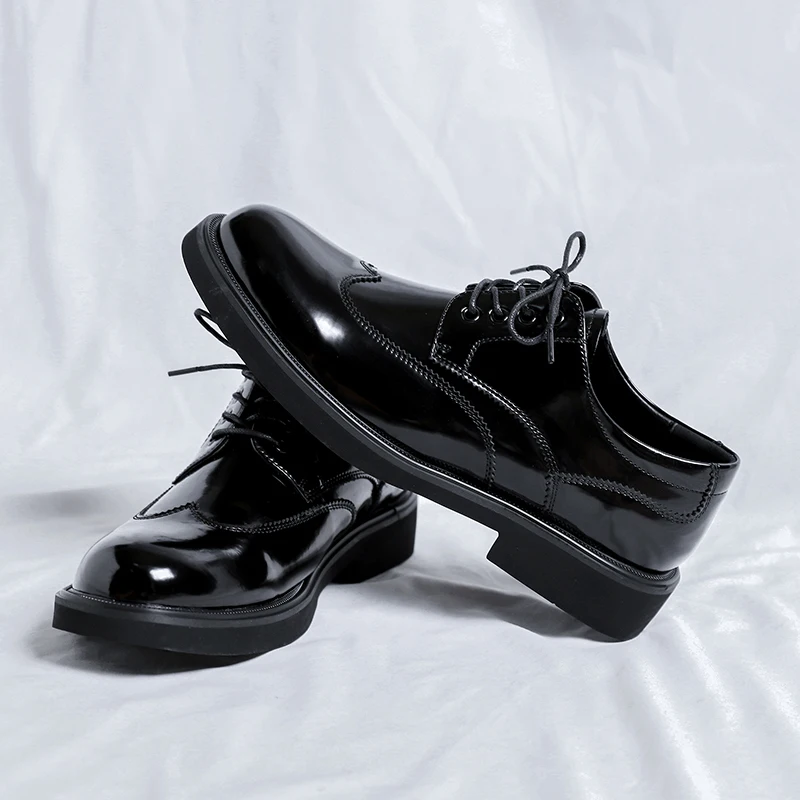 Autumn Trending Classic Men Dress Shoes for Men Oxfords Patent Leather Shoes Lace Up Formal Black Leather Wedding Party