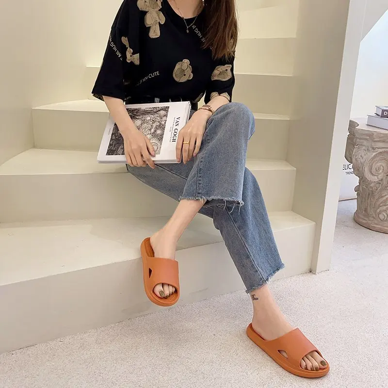 

2023 New women's spring and autumn clip toe flat bottom soft couple girl's casual slipper 3754