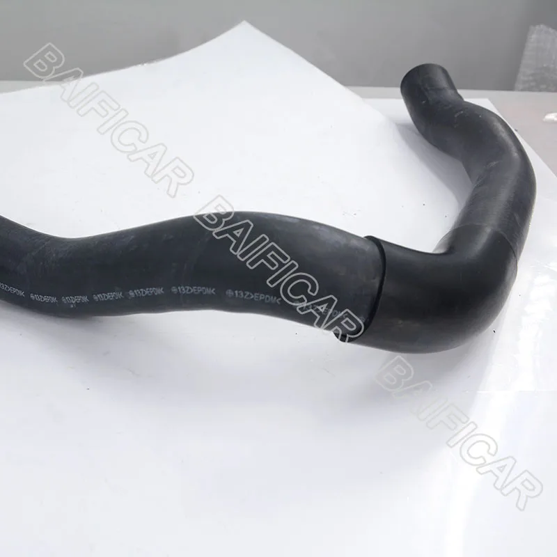 Genuine Radiator Coolant Hose Lower Water Pipe MR404876 For Mitsubishi Pajero V73 V77 V93 V97 V87