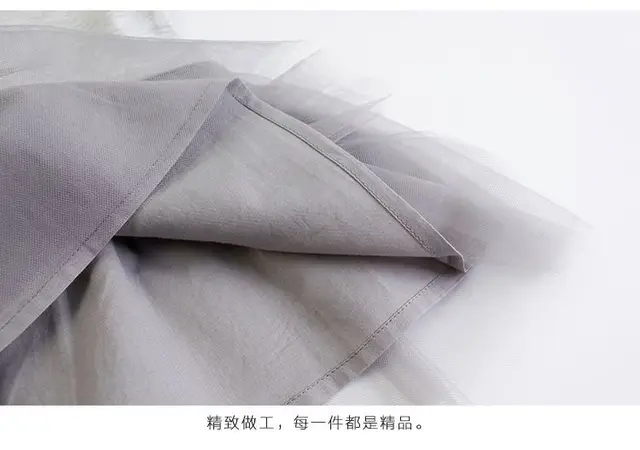 어린 공주들의 꿈을 현실로 만드는 디즈니 미니 마우스 소녀 드레스