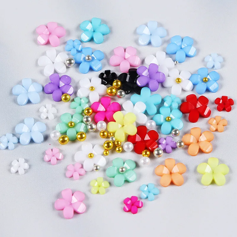 500 Stück + rosa weiße 3D-Acrylblumen Nail Art Charms Harz fünfblättrige Blumen Nagel Strasssteine goldene Perlen Perlen Nageldekoration – Detail 10