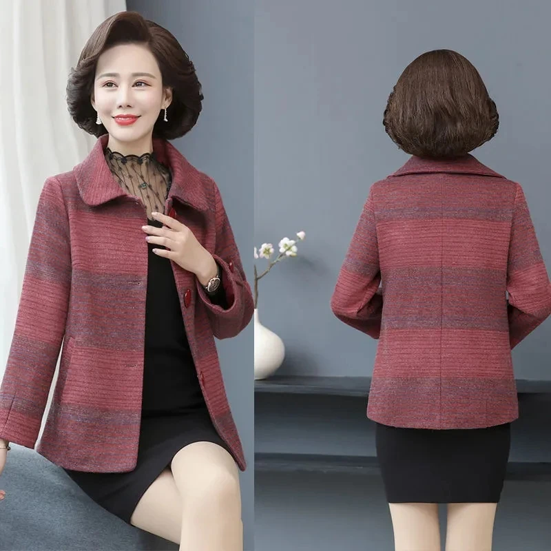 New Mother Autumn Short Coat Fashion Woolen Plaid Middle-Aged And Elderly Women Are Spring And Autumn Woolen Loose Casual Coat .
