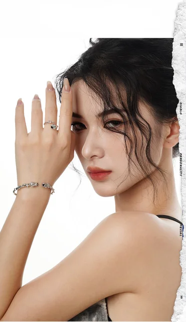 Korean Fashion Woman Zircon Inlaid Rose Flower S925