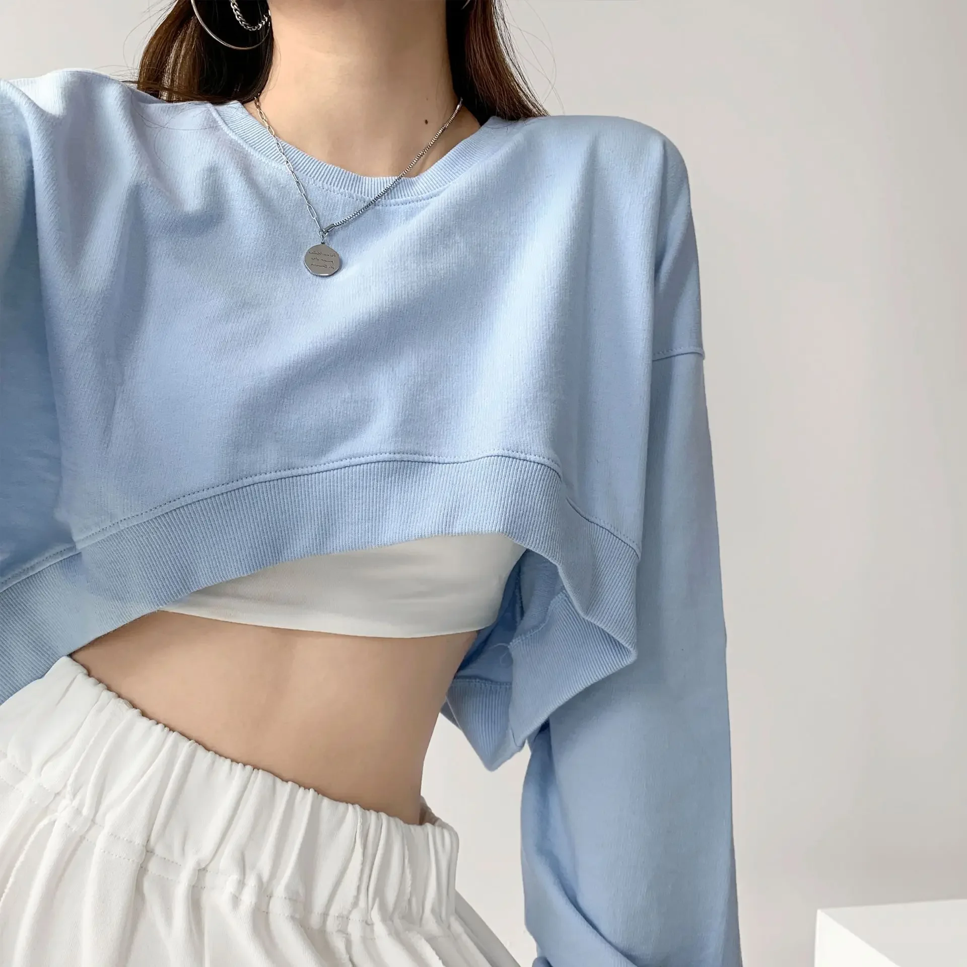 여성 솔리드 컬러 루즈핏 라운드 넥 스웨트 크롭 긴 소매 탑 트렌디 여성 의류 ..