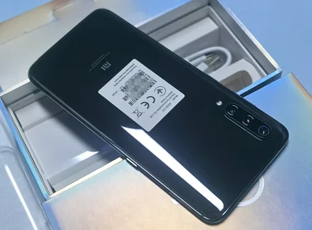 Рисунок 3 - Смартфон redmi Xiaomi 9 глобальной версии