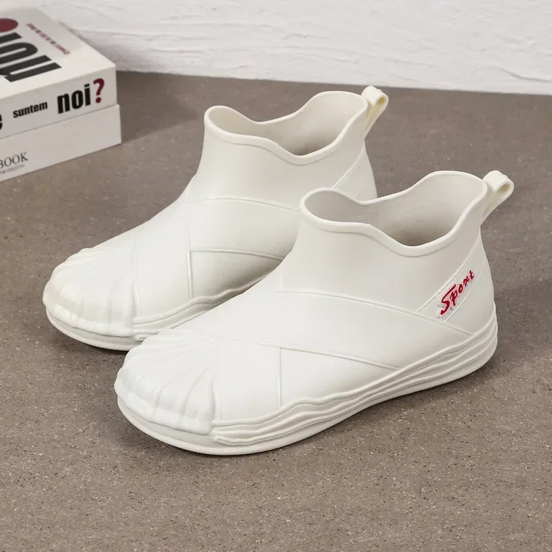Waterproof  fashion rain boots winter botines shoes female rain boots short tube students wear adult work non-slip rubber boots