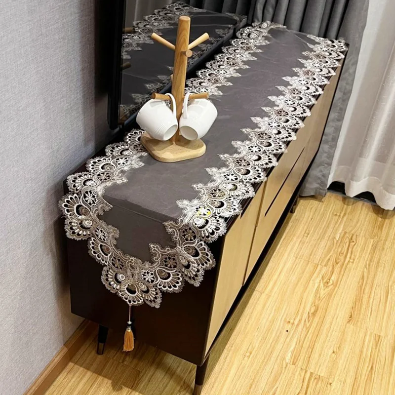 Embroidered Table Runner Table Flag TV Cabinet Decoration Tassel Pendant Lace Flag Home Accessice
