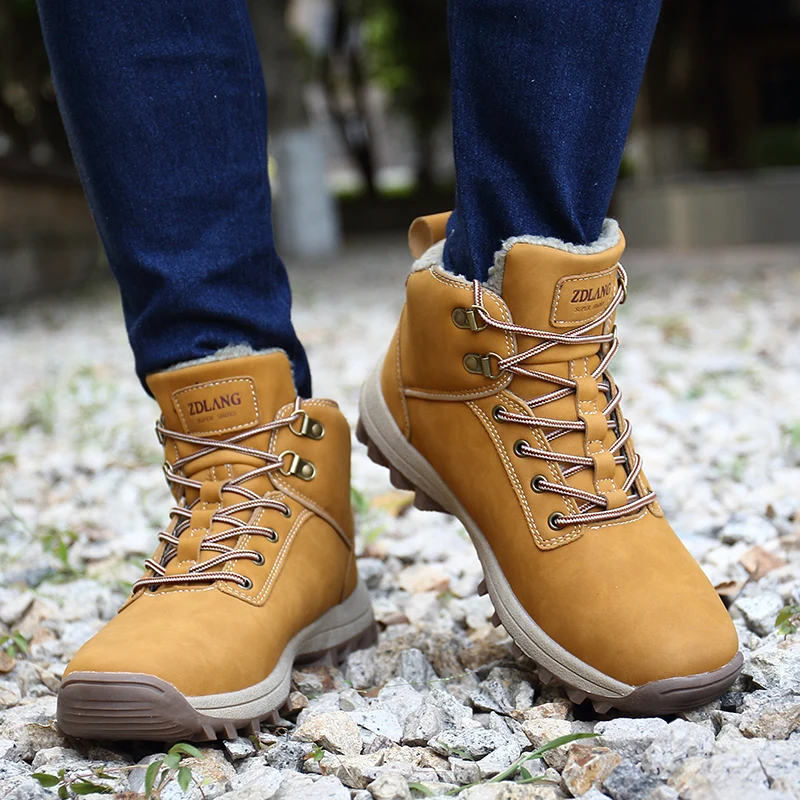 Fashion Leather Men Boots Comfortable Men Shoes Waterproof Ankle Boots Short Plush Winter Warm Work Shoes Big Size 39~48